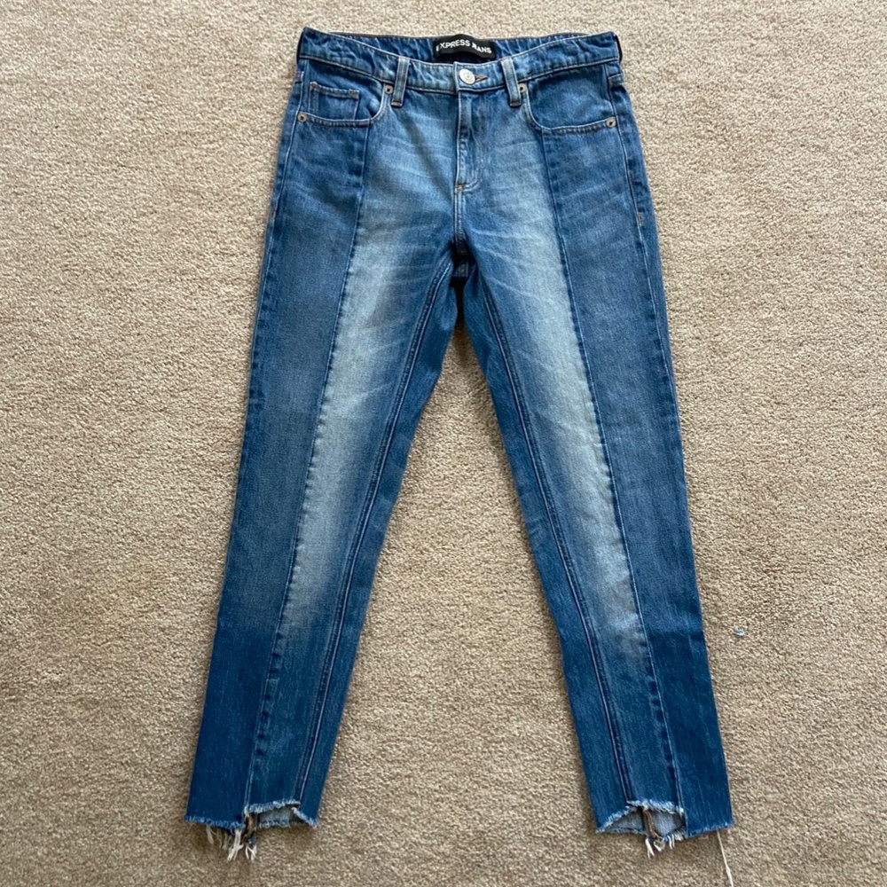 Express Mid-Waist Jeans